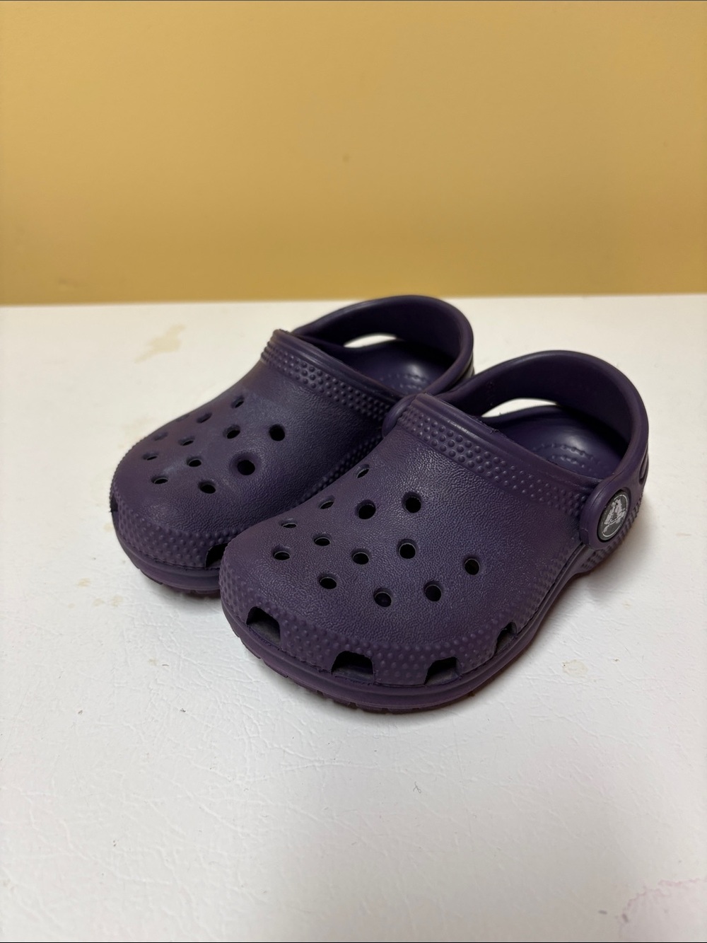 Toddler purple crocs